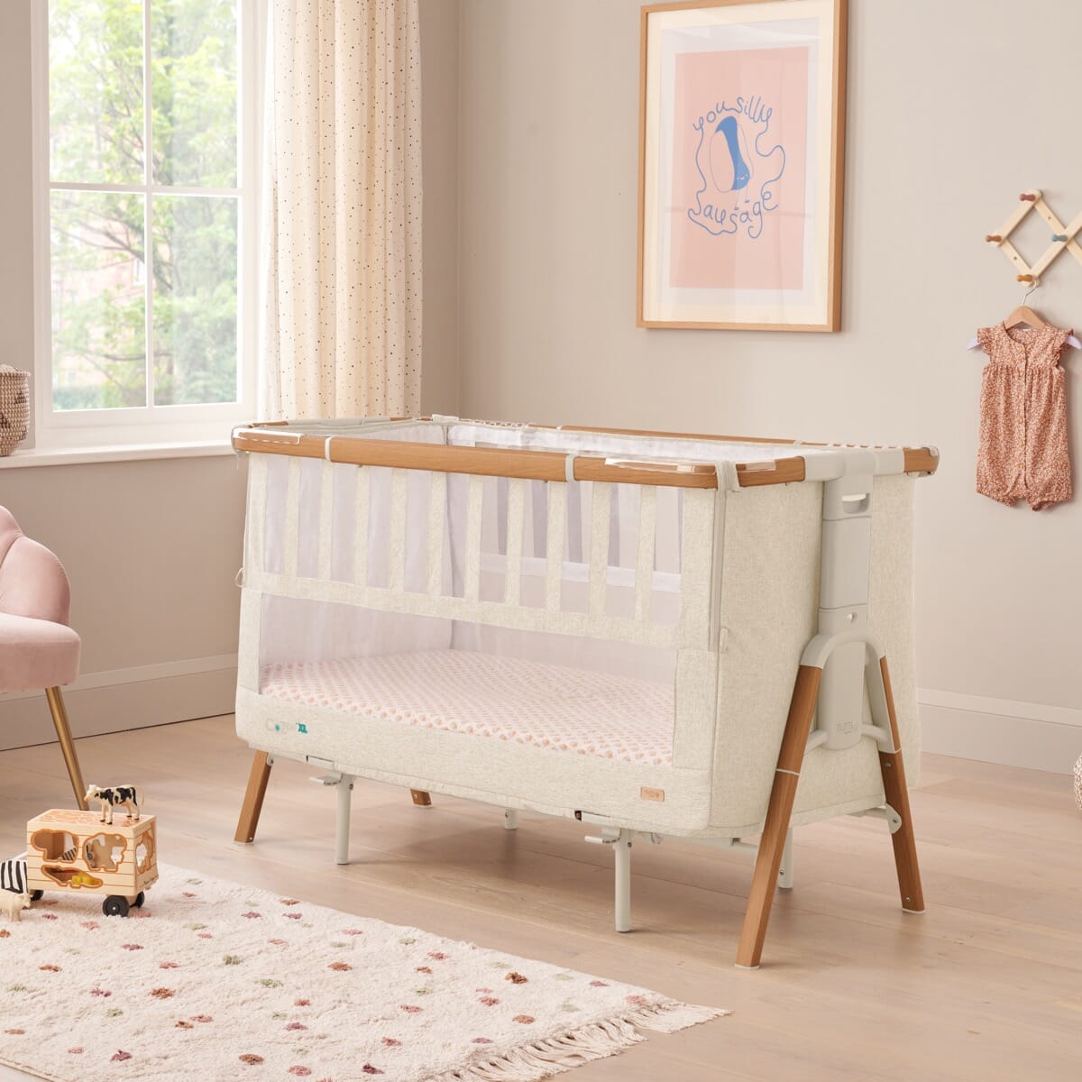 Baby crib that sales turns into a bed