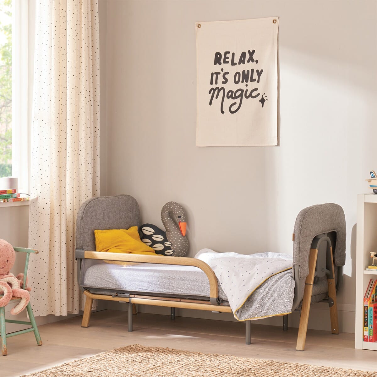 Cot on sale come sofa