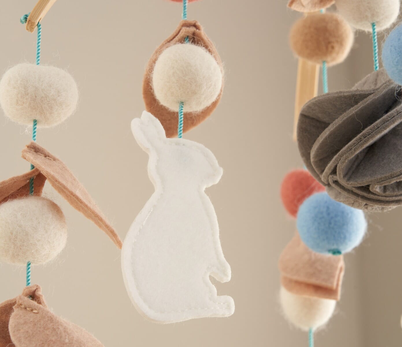 Felt decoration for baby clearance room