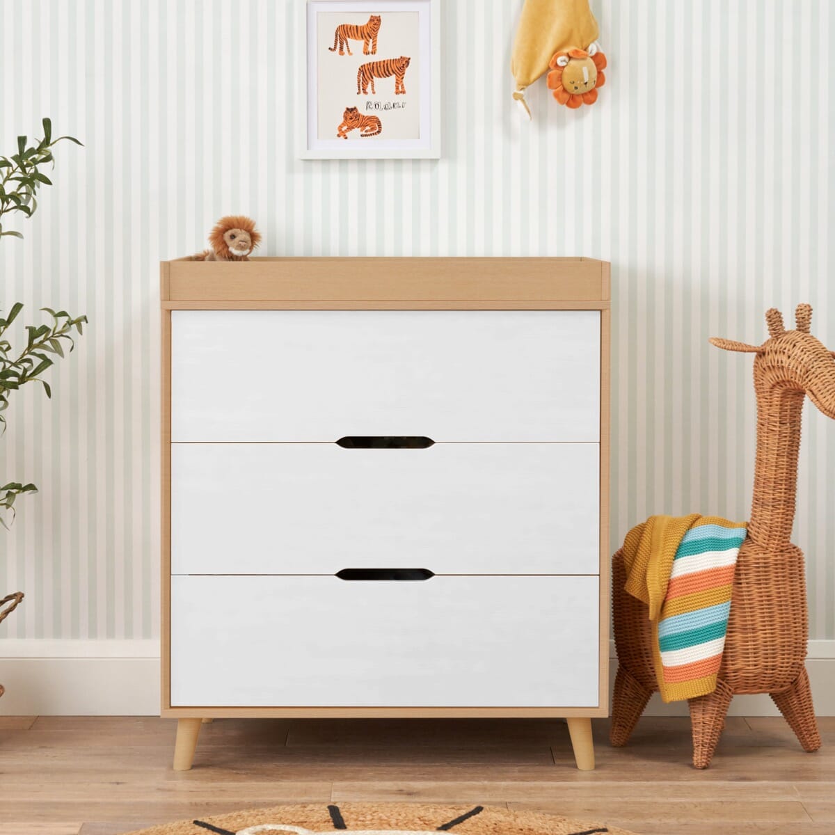 Light oak online changing table