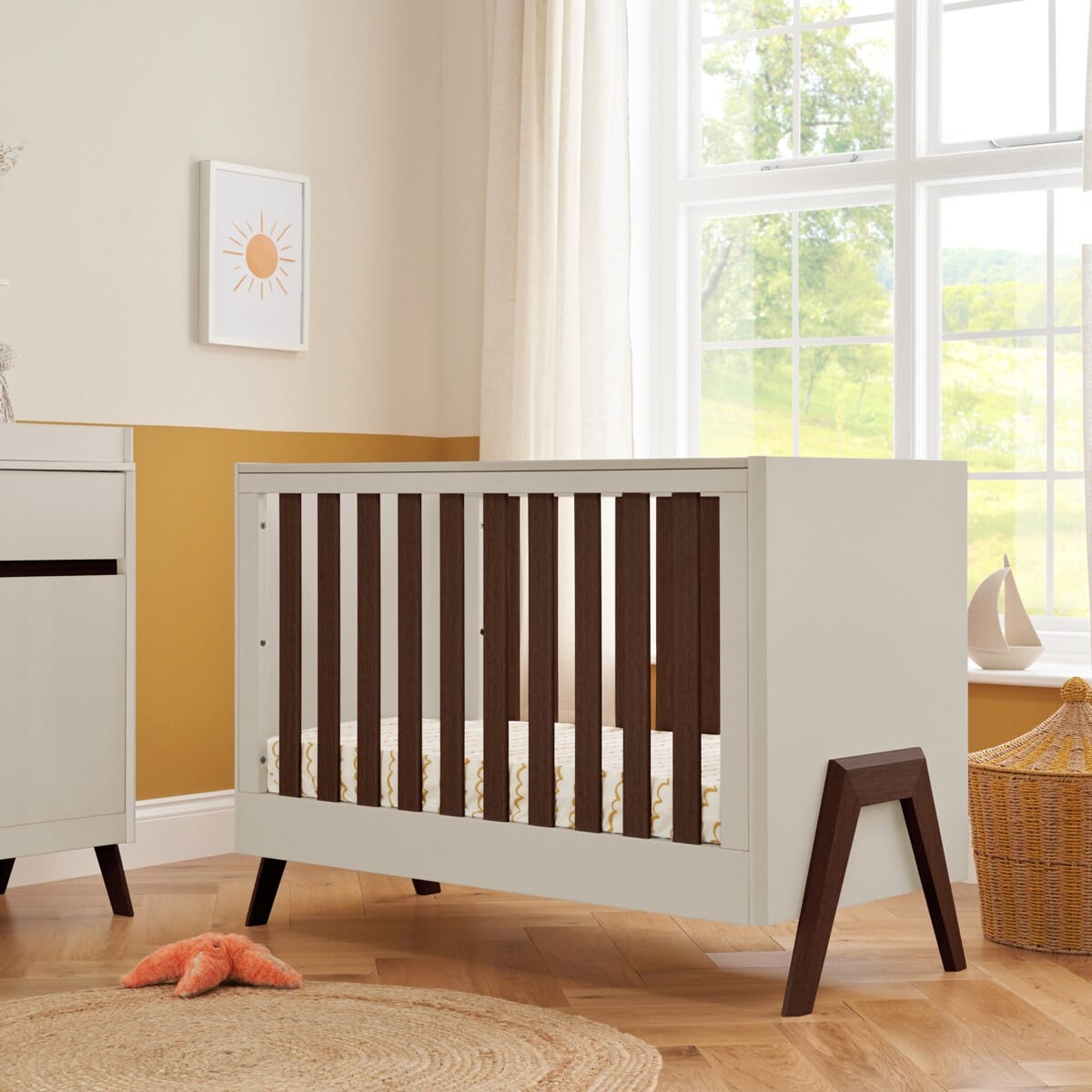 Fuori Mini Cot Bed