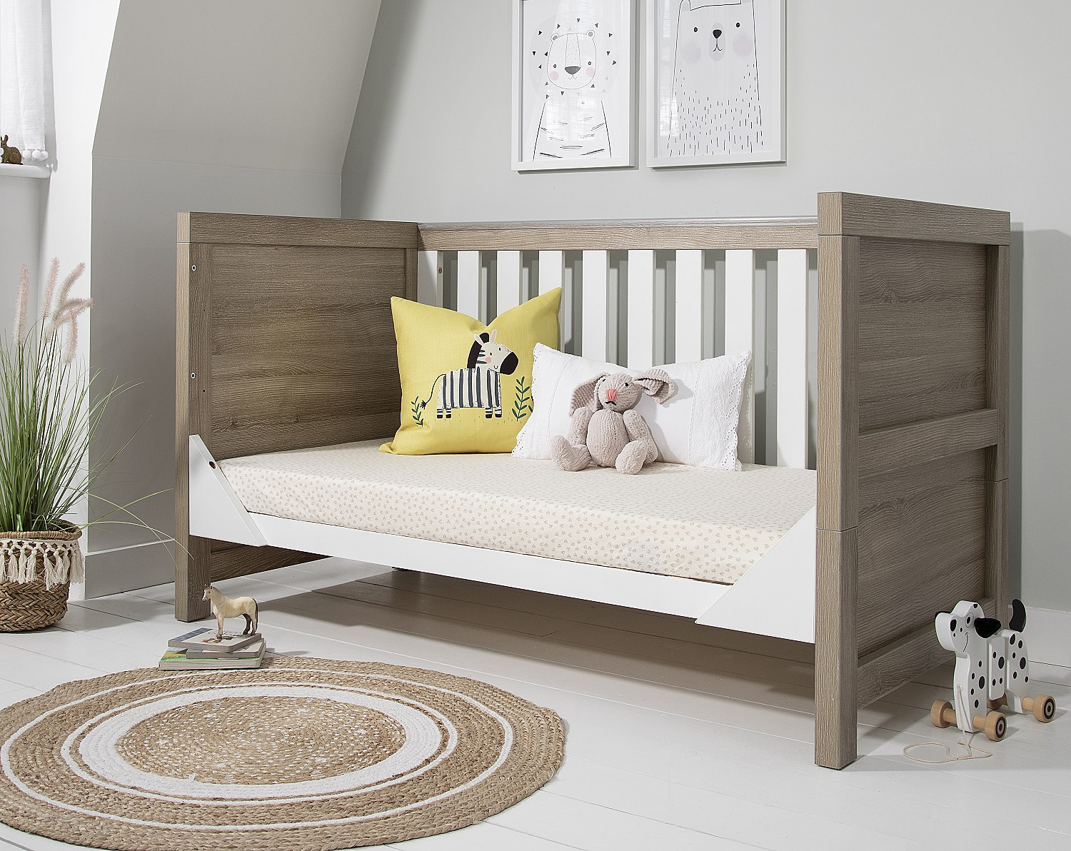 Modena 20 in 20 Cot bed