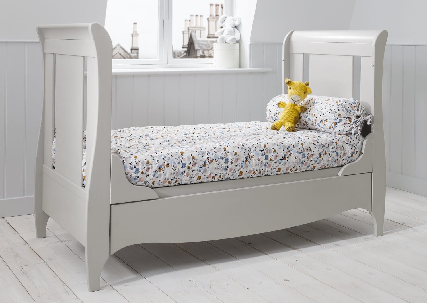 sleigh cot with mattress